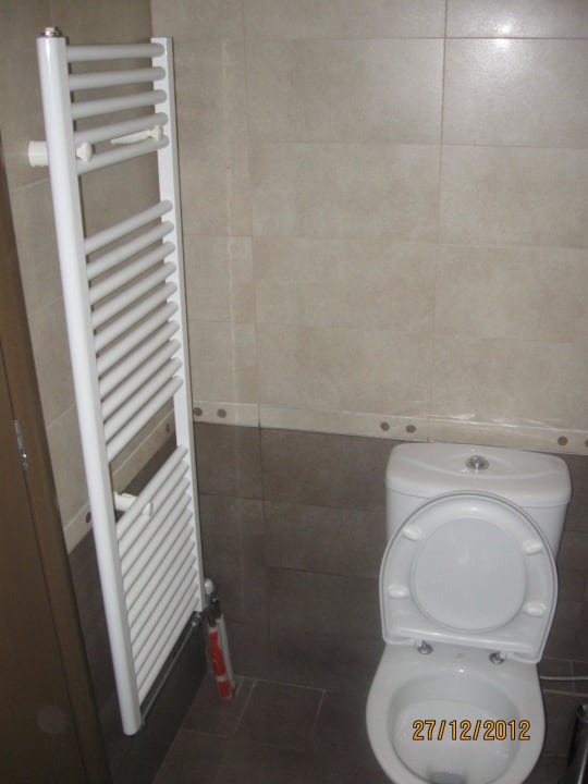 Stabile Toilettedecke bzw. WC Hotel Philoxenia