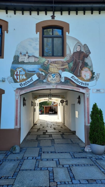 Außenansicht Gasthof und Hotel Klosterbräu