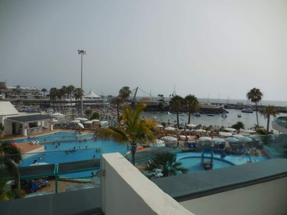 Ausblick HOVIMA La Pinta Beachfront Family Hotel