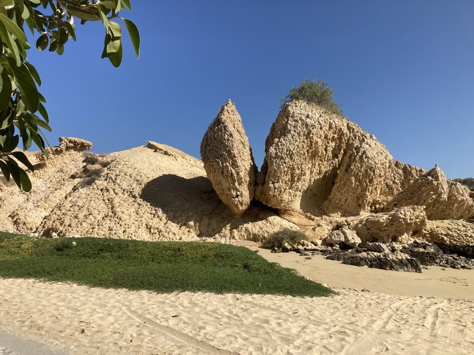 Strand Muscat Hills Resort