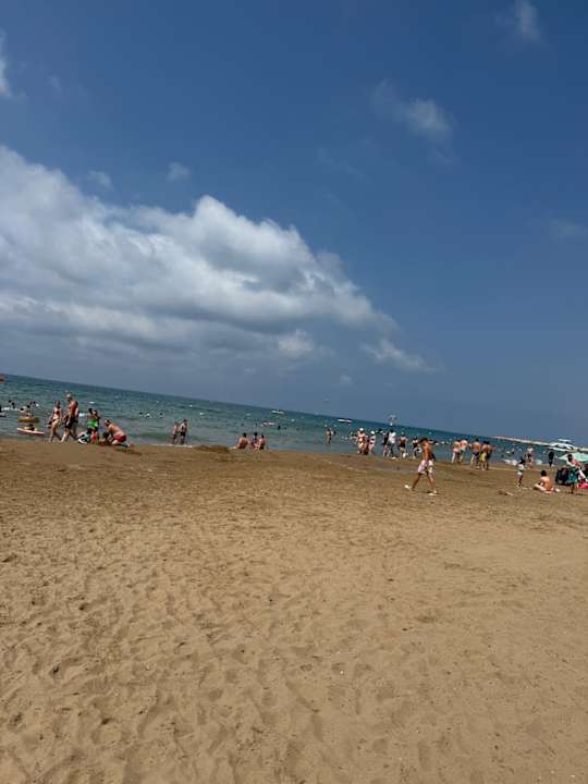 Strand Dream Fun World