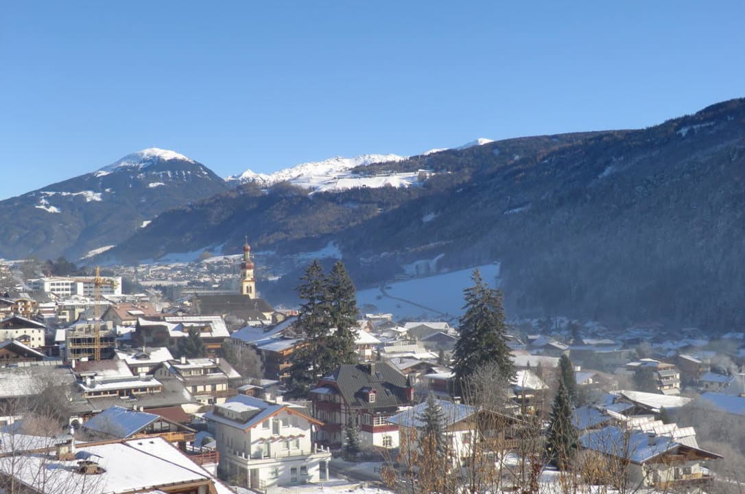 Blick vom Balkon auf Fulpmes Hotel Waldhof