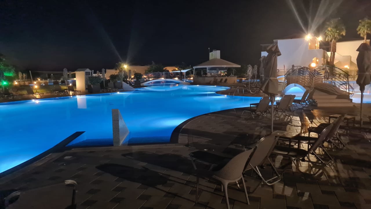 Pool Atlantica Marmari Palace