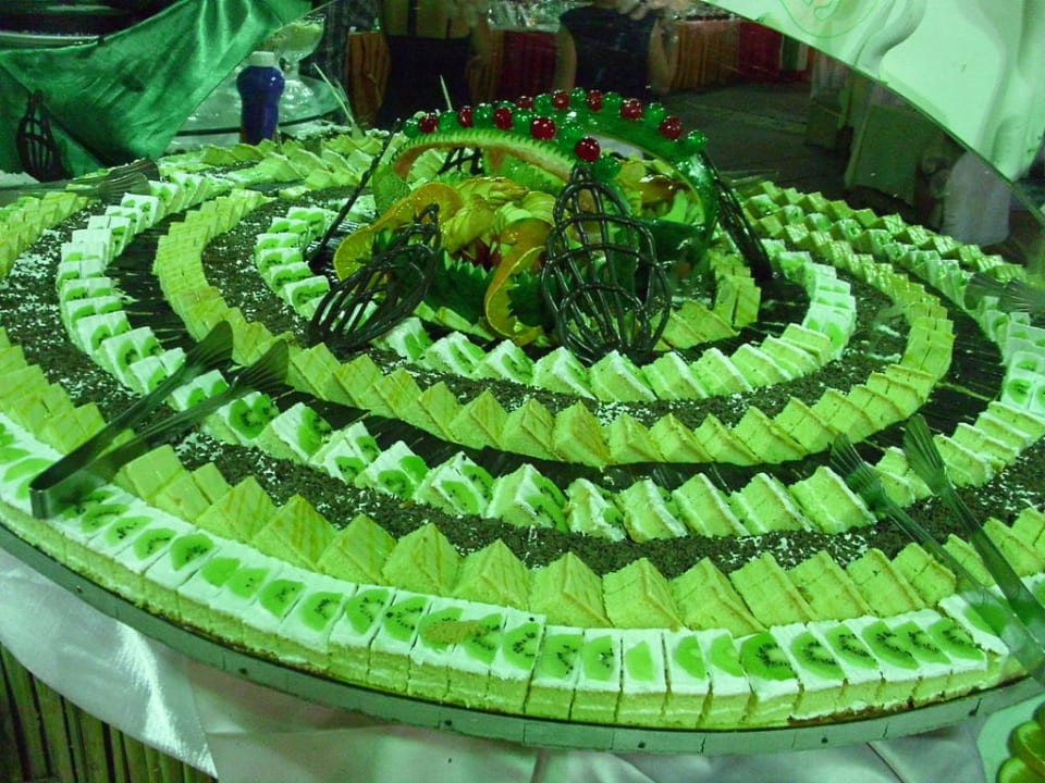 Osterbuffet Pickalbatros Alf Leila Wa Leila Resort - Neverland Hurghada