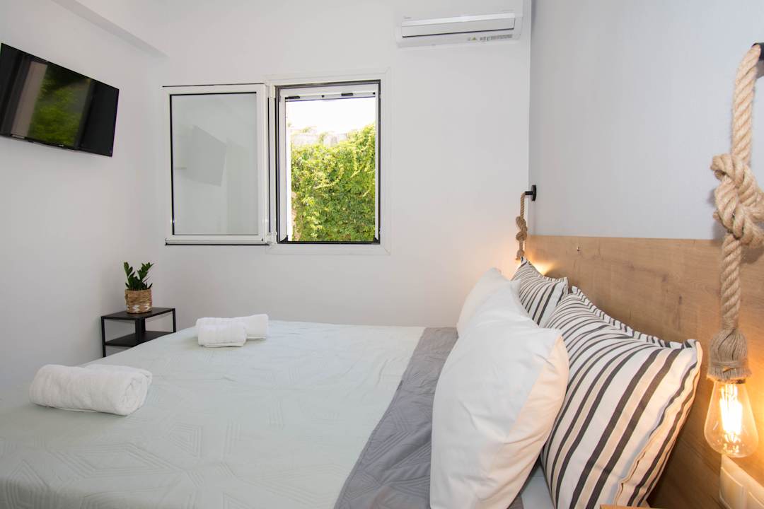 Zimmer Jasmine Suites "By Checkin"