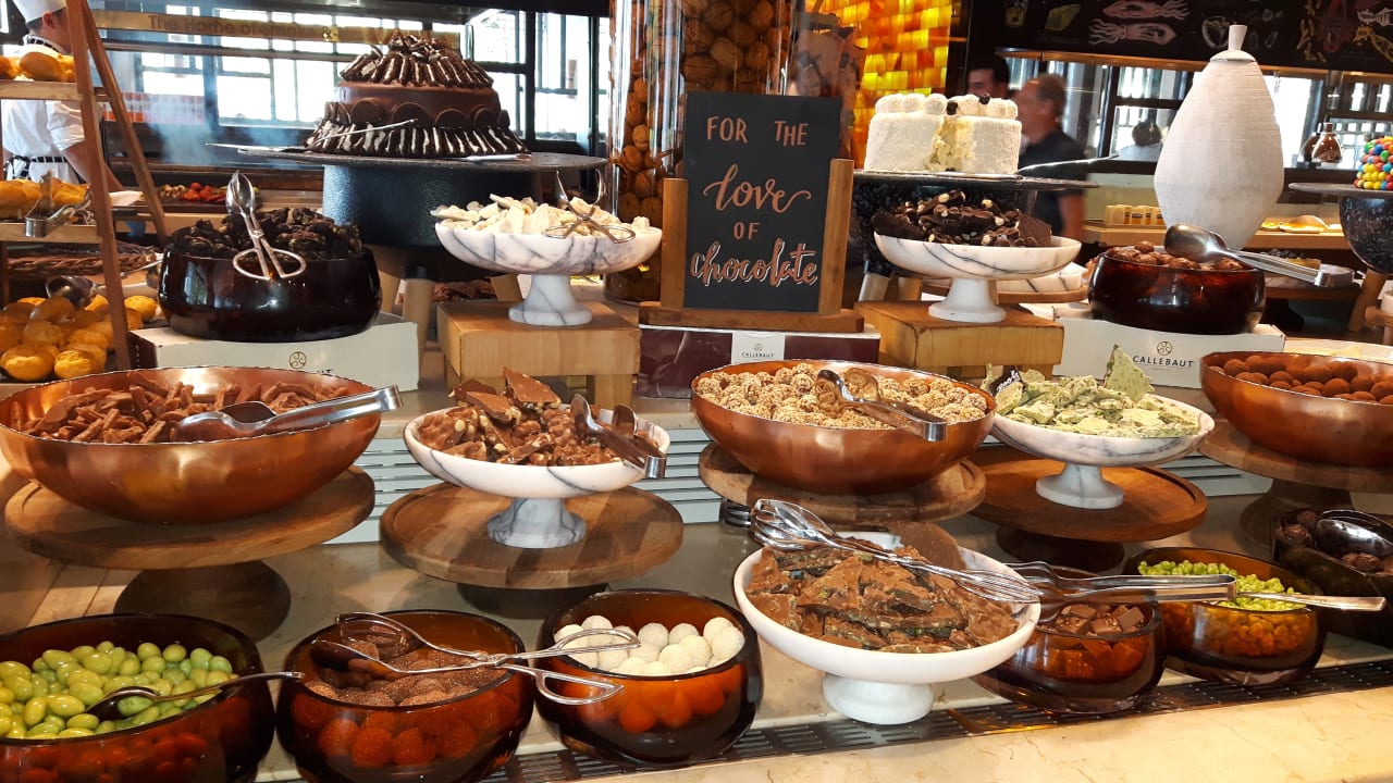 Gastro Hillside Beach Club