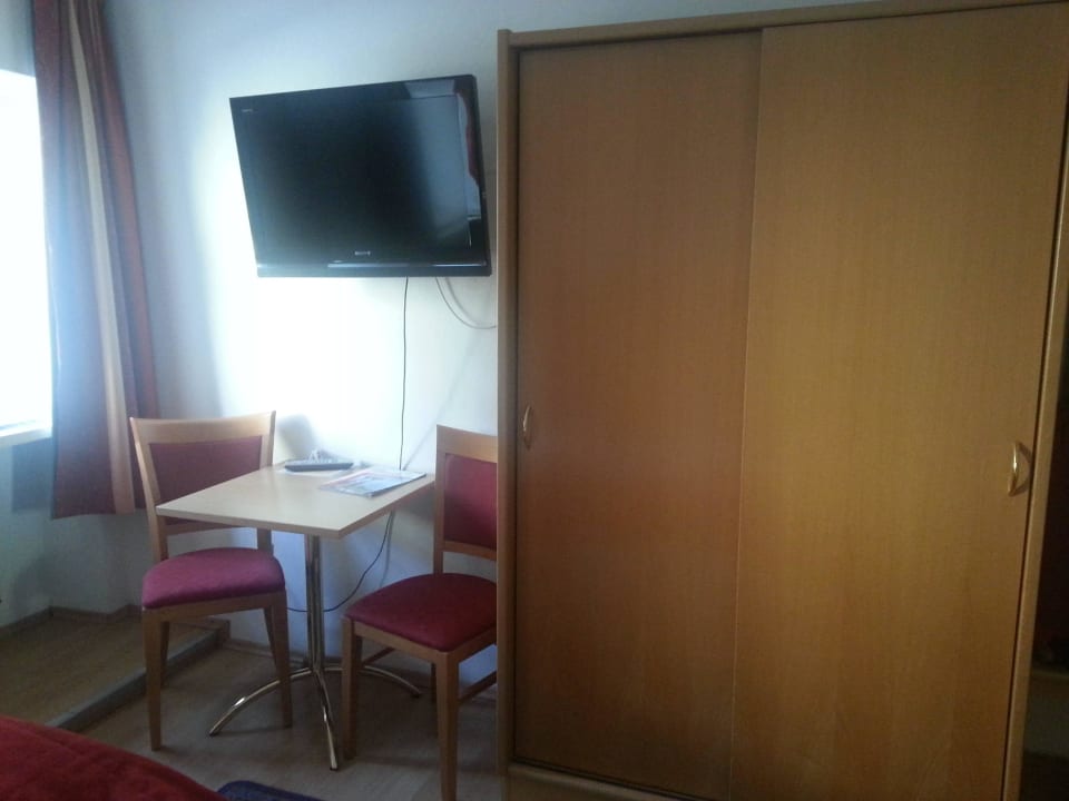 Einrichtung Hotel Engl