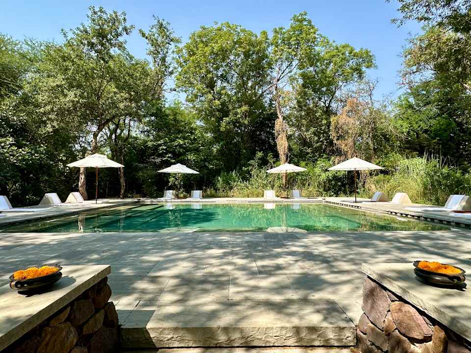 Pool Hotel Aman-I-Khás