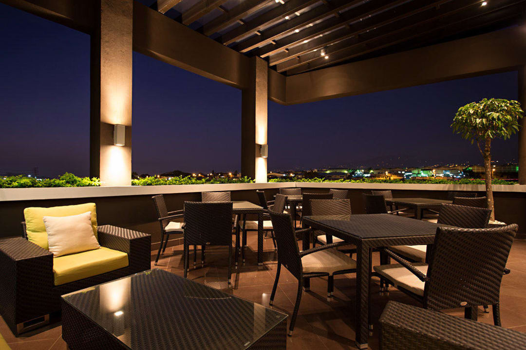 Terrace Wyndham Garden Hotel San Jose Escazu