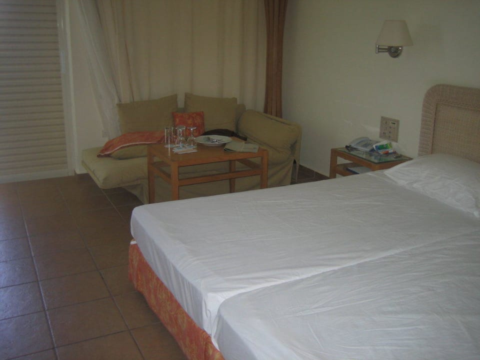 Bett Phãea Cretan Malia