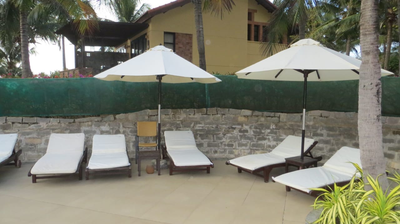 Pool Pandanus Resort