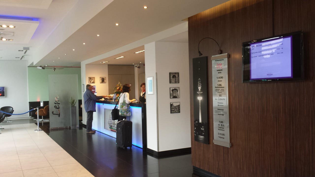 Lobby, Eingang Mercure Hotel Hamburg Mitte