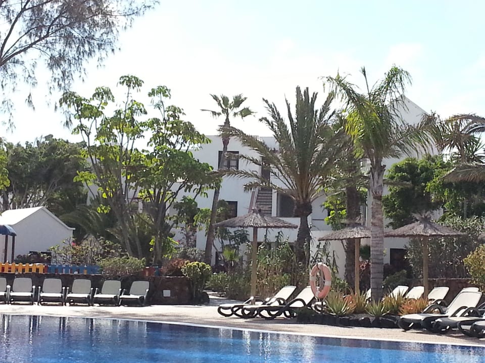 Unterer Poolbereich allsun App.-Hotel Albatros