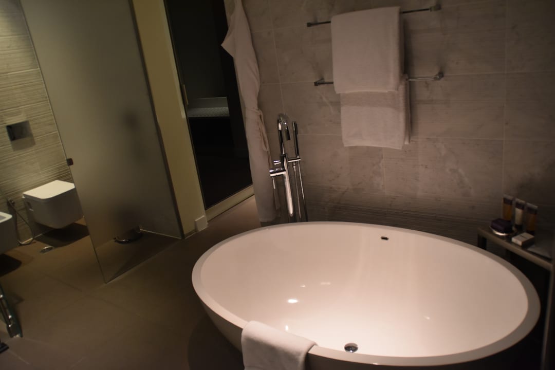 Zimmer W Abu Dhabi - Yas Island