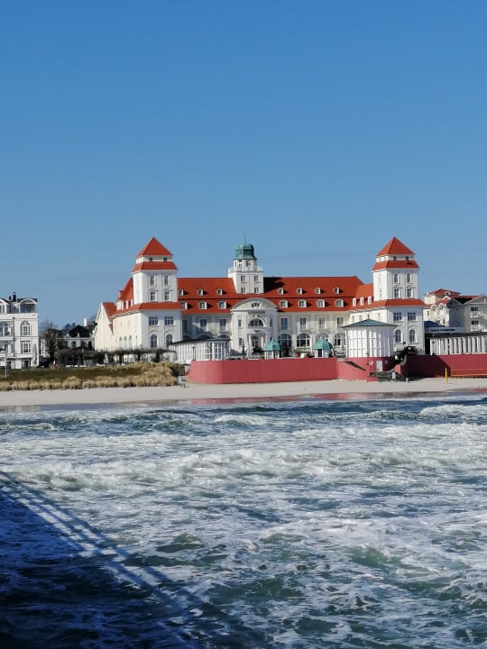 Außenansicht A-ROSA Kurhaus Binz
