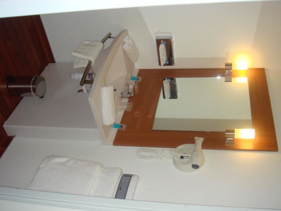 Salle de bain  Hotel Kyriad Quimper - Pont-l'Abbé