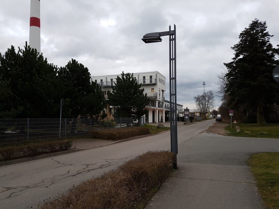 Außenansicht Hotel Vier Jahreszeiten Zingst