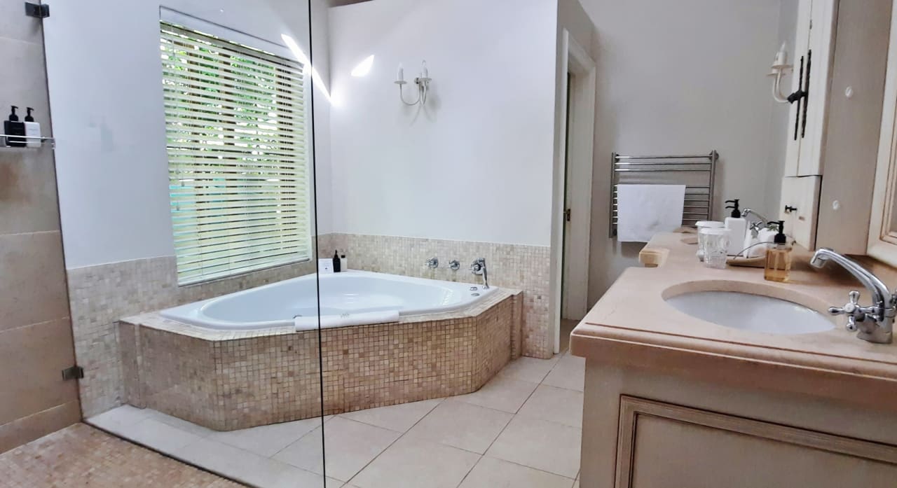 Zimmer Guesthouse Fernwood Manor