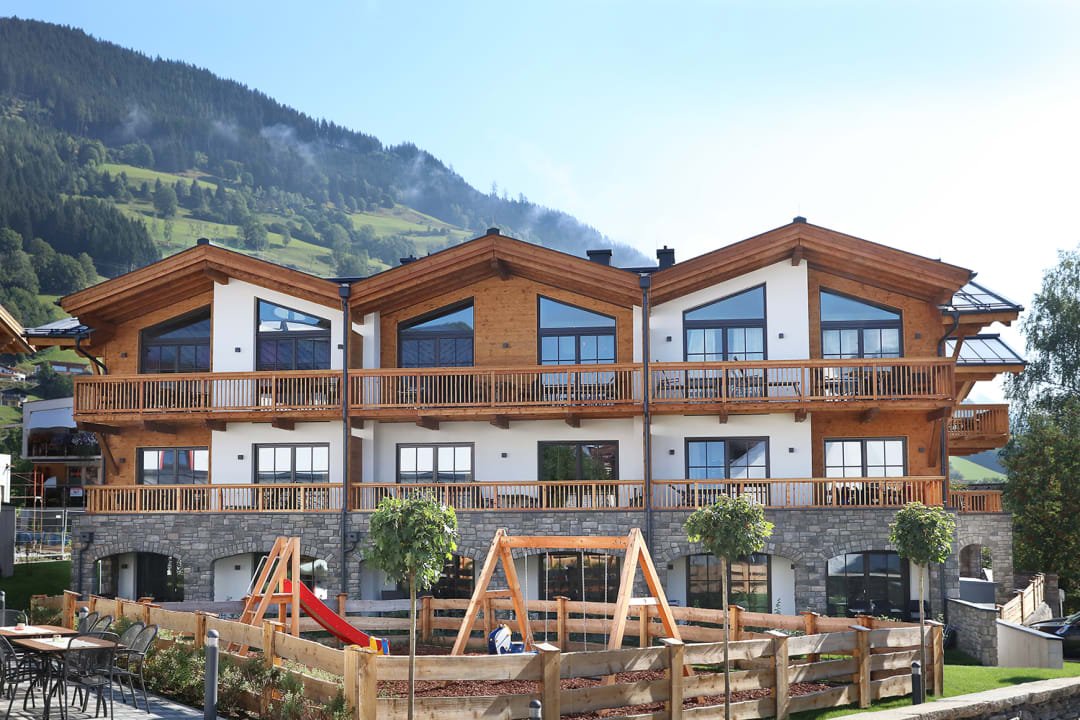 Außenansicht Tauernsuites Mitterwirt by ALPS RESORTS