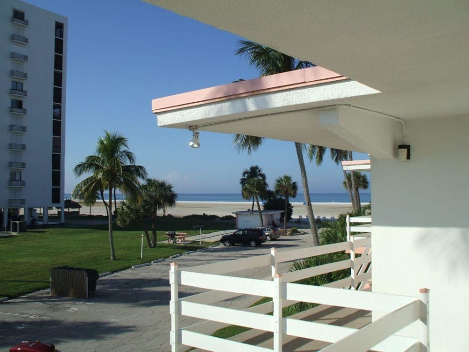 Ausblick Hotel Carousel Inn On The Beach