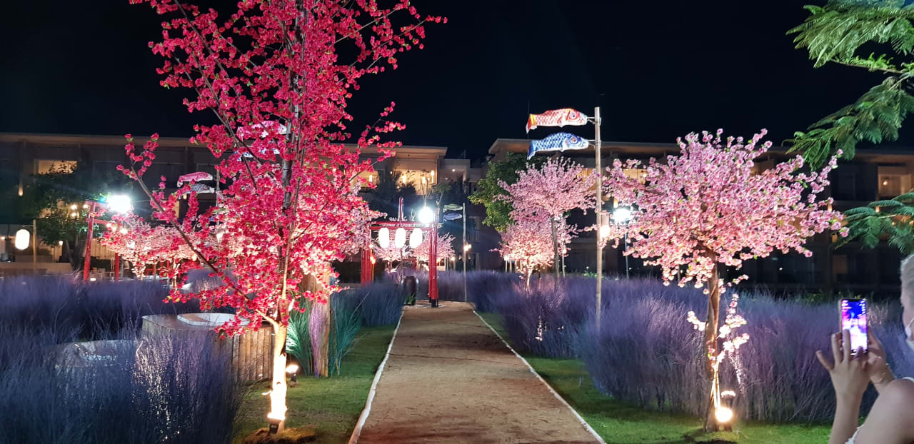 Gartenanlage The Leaf on The Sands by Katathani