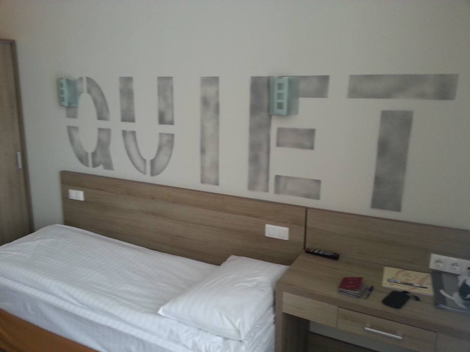 Einzelzimmer Hotel Raziotel Kyiv