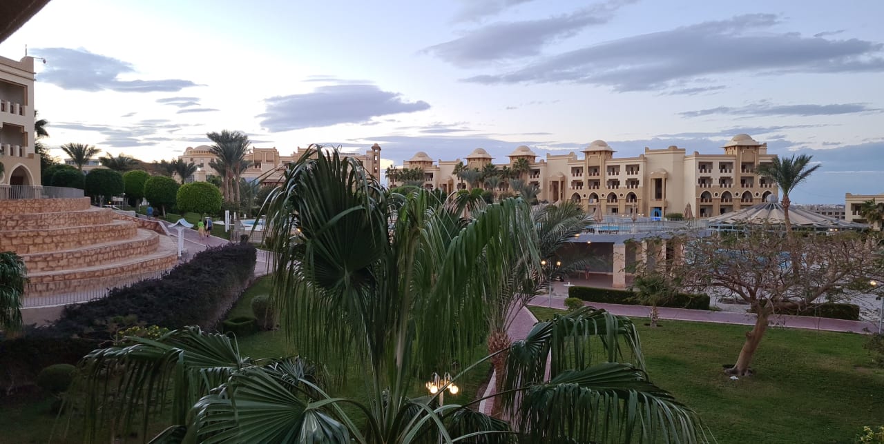 Außenansicht Serenity Alpha Beach