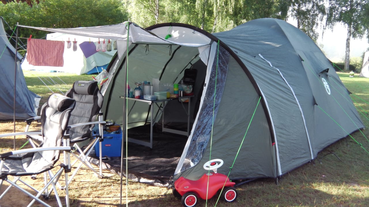 Größere Zelte kein Problem Camping- und Ferienpark Teichmann