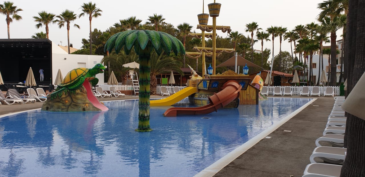 Pool Hipotels Mediterraneo Club