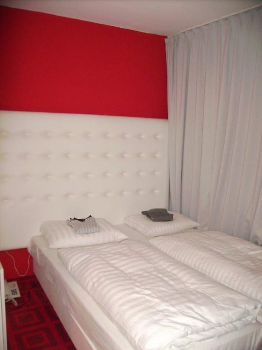 2-Bett Zimmer Cityhotel Monopol