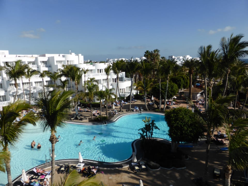 Pool und Garten Hipotels La Geria