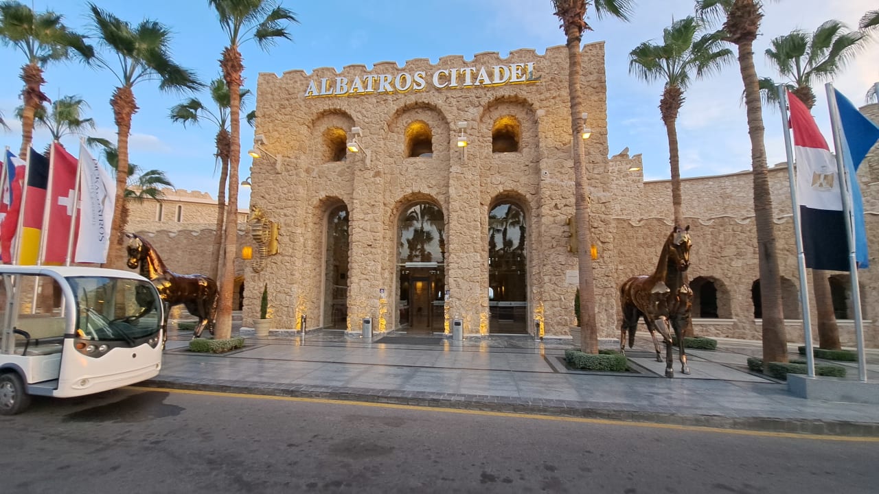 Außenansicht Pickalbatros Citadel Resort
