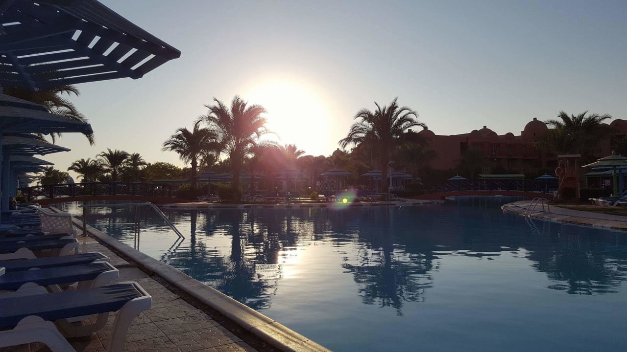 Außenansicht Titanic Beach Spa & Aqua Park