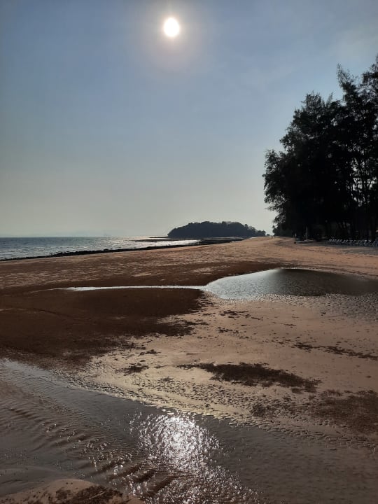 Strand Dusit Thani Krabi Beach Resort