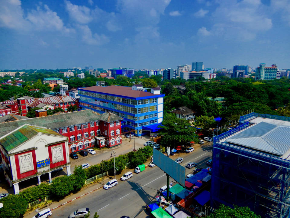 Ausblick Hotel Grand United - Ahlone Branch