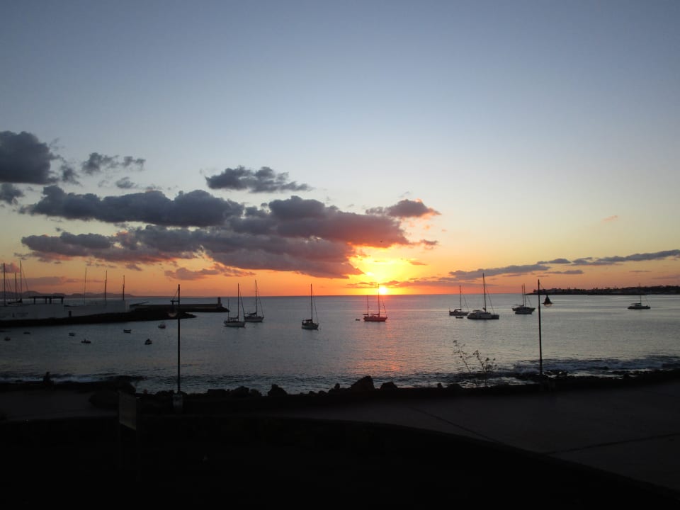 Ausblick HD Apartamentos Pueblo Marinero