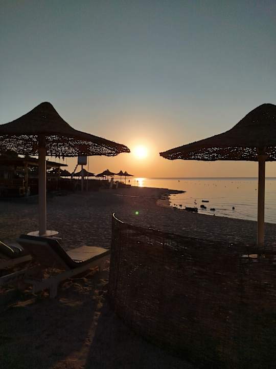 Strand Brayka Bay Resort