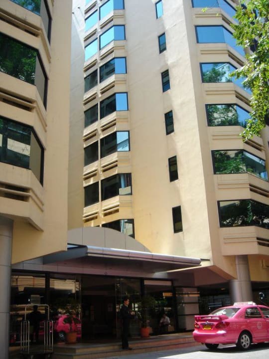 Ibis Huamark The Seasons Huamark Bangkok