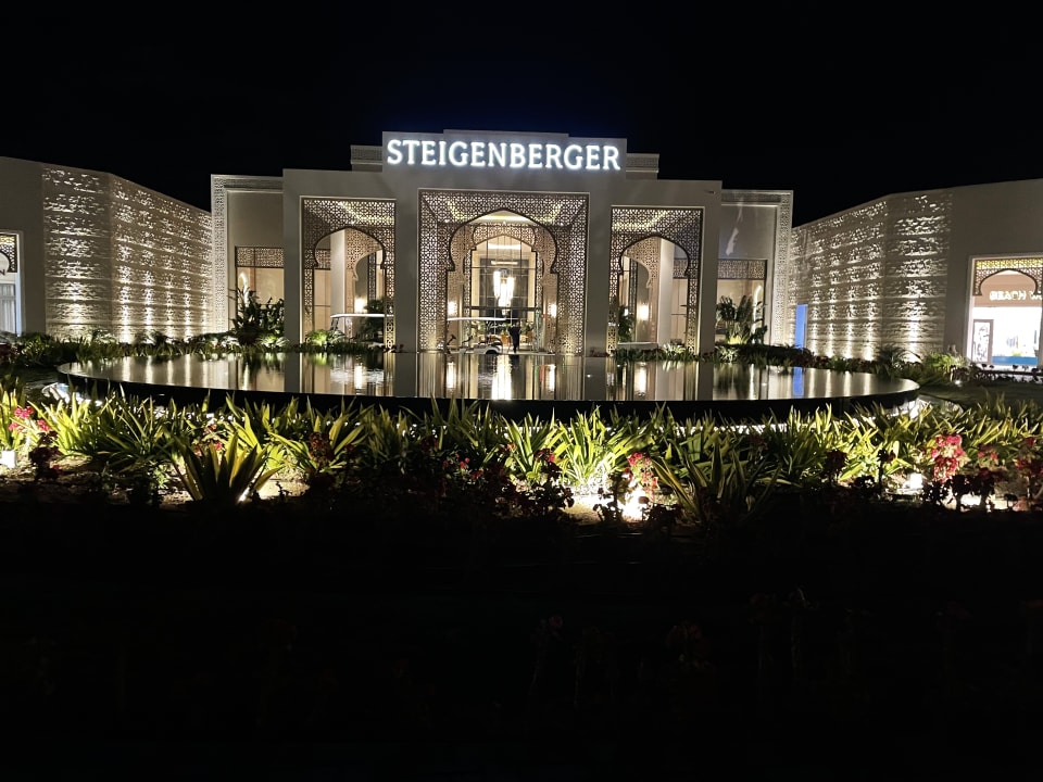 Außenansicht Steigenberger Resort Ras Soma