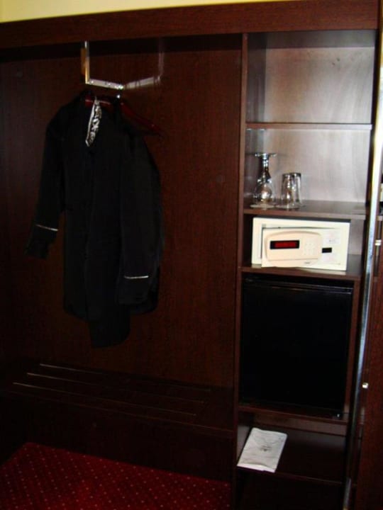 Kasten Best Western Plus Amedia Art Salzburg