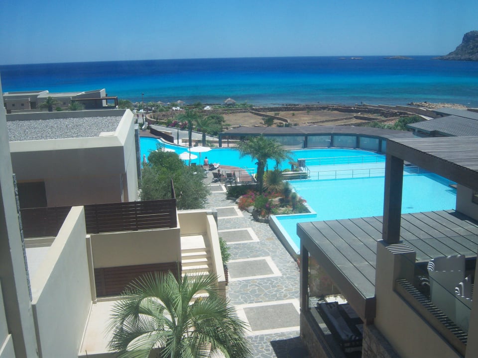 Blick auf die Innenanlage Aquagrand Artistic Luxury Beach Resort - Adults only