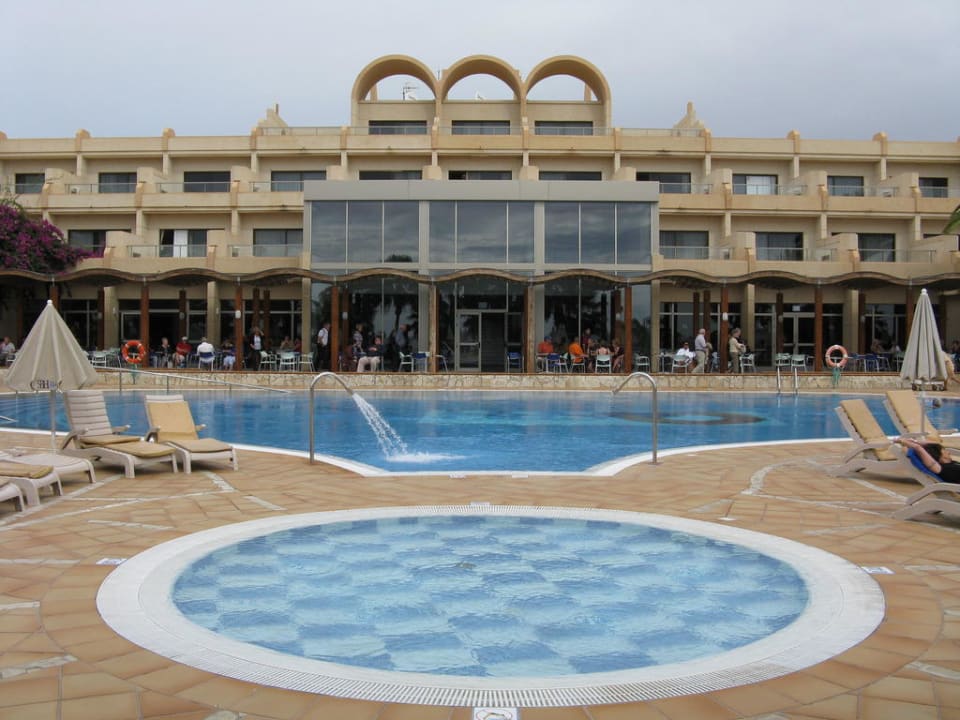 Pool SBH Hotel Taro Beach