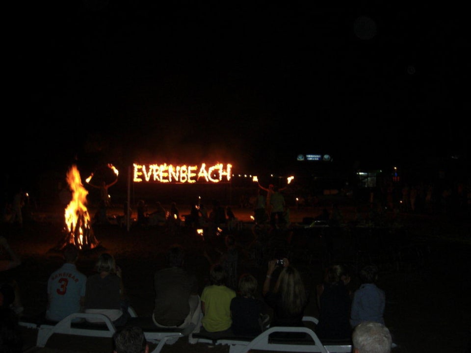 Strandparty Sunis Evren Beach Resort Hotel & Spa