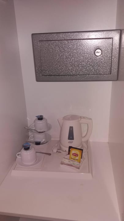 Safe kostenlos mit Kaffeekocher Hotel Kalithea Horizon Royal
