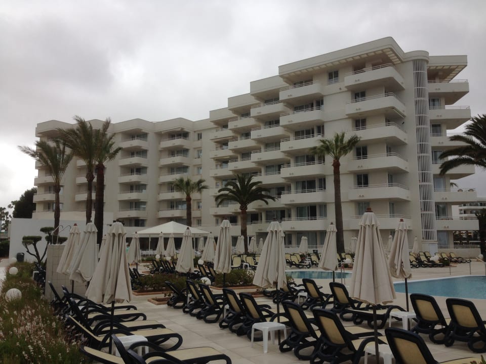 Außenansicht Hipotels Mercedes