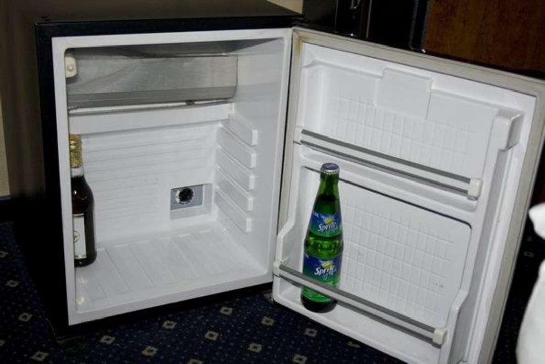 Die unglaubliche Minibar Carlton Hotel