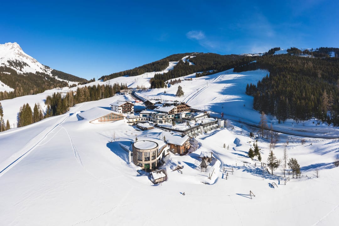 Außenansicht Übergossene Alm Resort