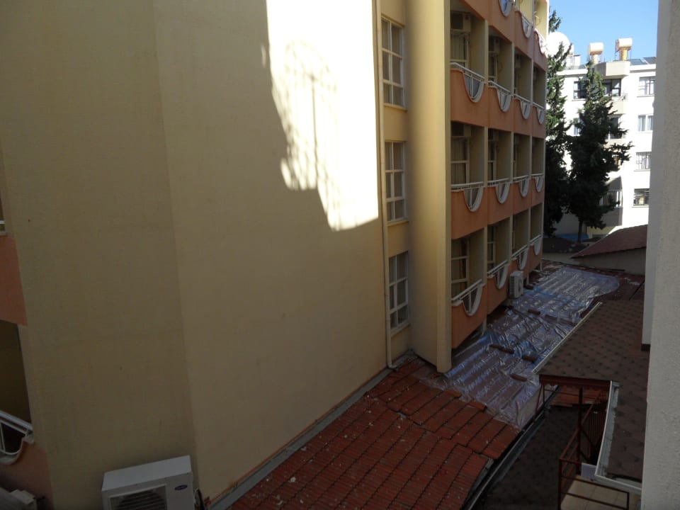 Der Ausblick bei einem Economy Zimmer Gardenia Hotel