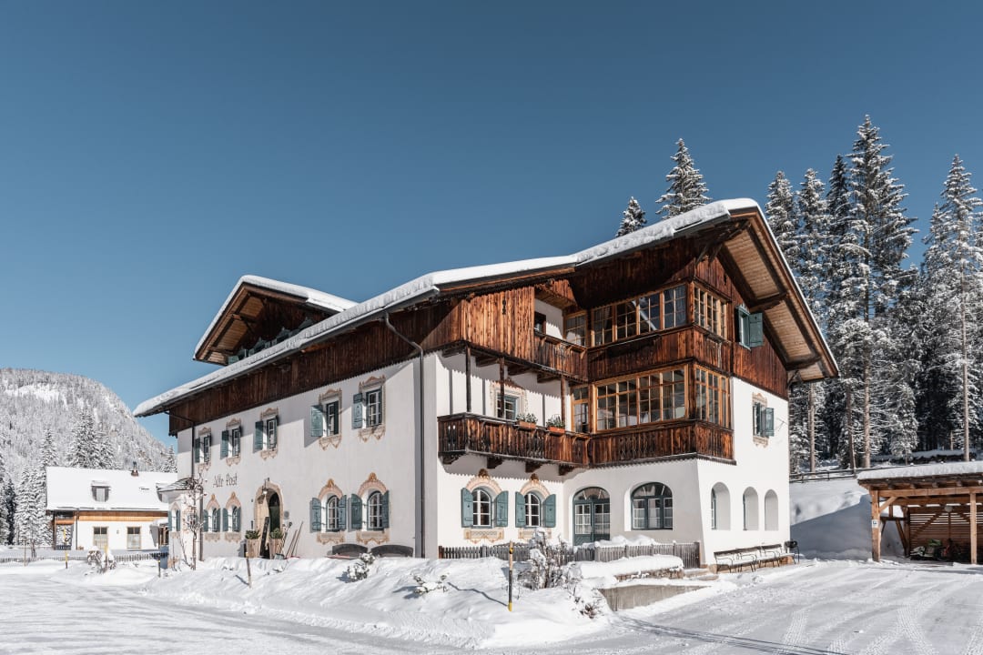Außenansicht Hotel Dolomitenhof & Chalet Alte Post