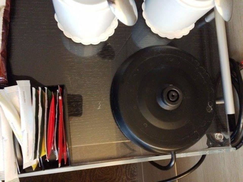 Könnte man schnell sauber machen, eigentlich!!! Lindner Hotel Vienna Am Belvedere, part of JdV by Hyatt